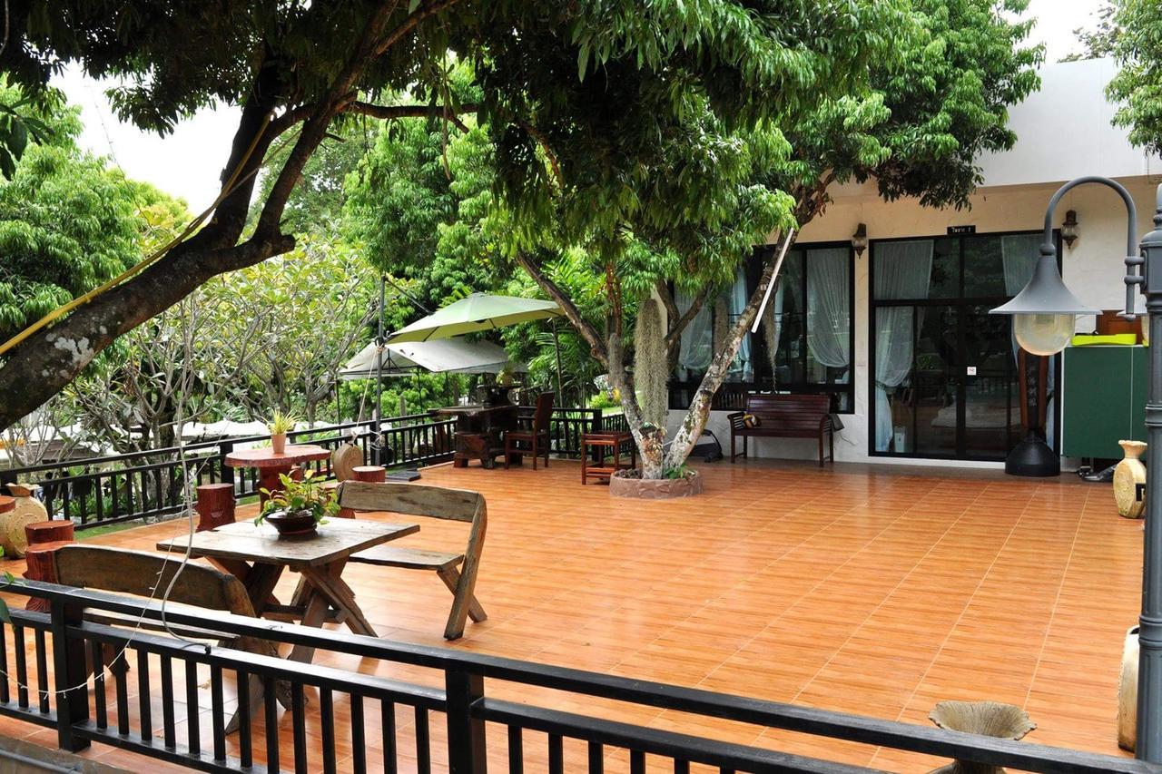 Silver Garden Resort Suan Phueng Exteriér fotografie